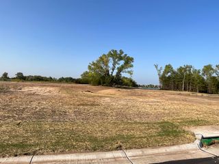 Lot 2 Block B W Calvert, Wichita, KS 67215