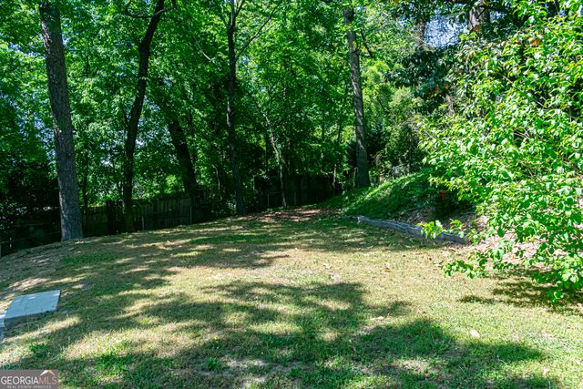 1272 Lavista Road, Brookhaven, GA 30324