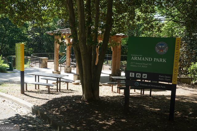 1272 Lavista Road, Brookhaven, GA 30324