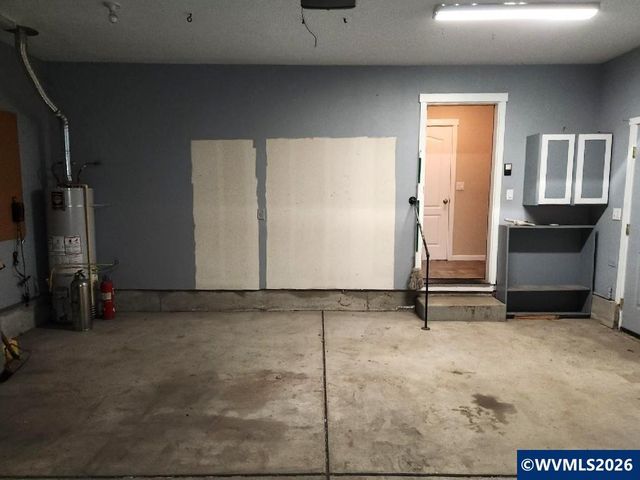 3480 Bald Eagle Dr, Lebanon, OR 97355