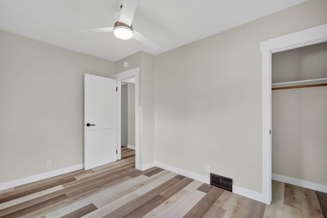 2121 Maple Street, Des Moines, IA 50317