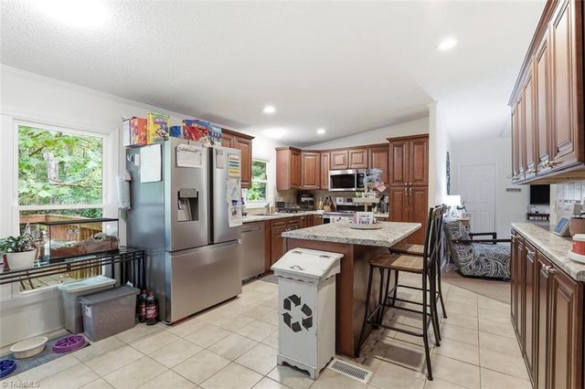 200 Odell Myers Road, Advance, NC 27006