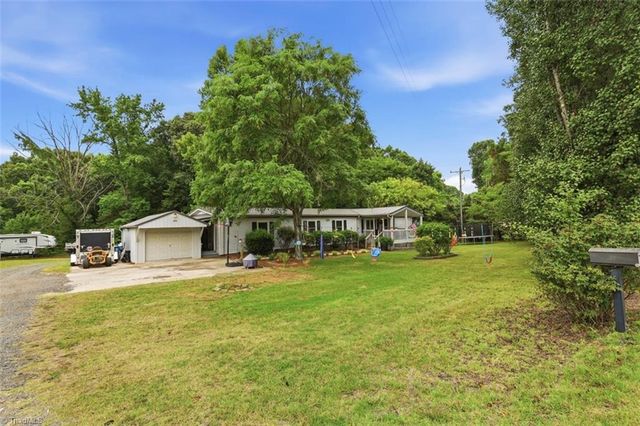 200 Odell Myers Road, Advance, NC 27006