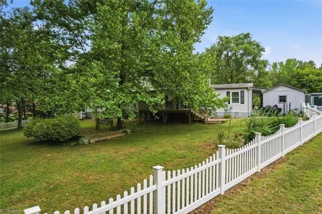 200 Odell Myers Road, Advance, NC 27006
