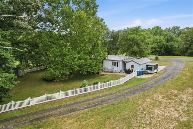 200 Odell Myers Road, Advance, NC 27006