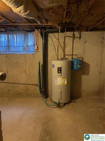 3516 Edinburgh Road, Allentown City, PA 18104