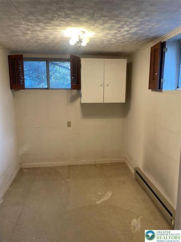 3516 Edinburgh Road, Allentown City, PA 18104