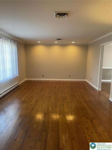 3516 Edinburgh Road, Allentown City, PA 18104