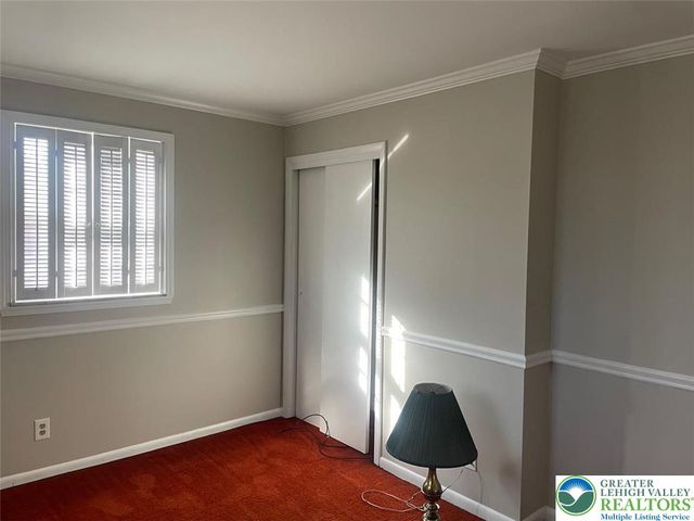 3516 Edinburgh Road, Allentown City, PA 18104