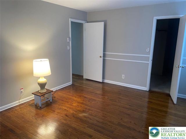 3516 Edinburgh Road, Allentown City, PA 18104