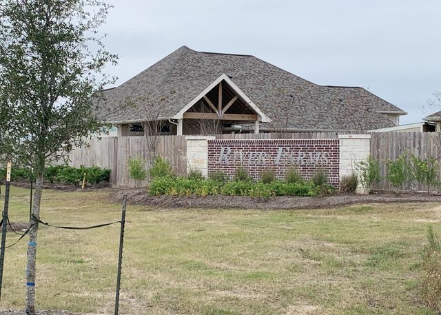 14007 S River Drive, Baytown, TX 77523