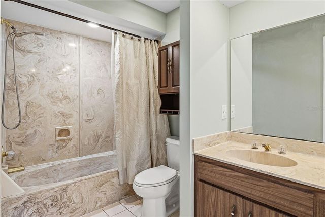 2749 GREENDALE DRIVE, Sarasota, FL 34232
