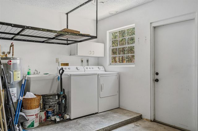 2749 GREENDALE DRIVE, Sarasota, FL 34232