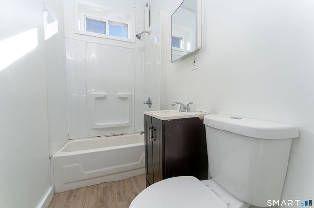 35 Butler Avenue 5, Bridgeport, CT 06605