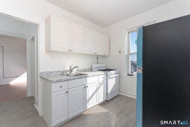 35 Butler Avenue 5, Bridgeport, CT 06605