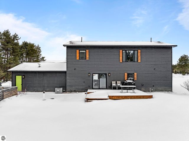 1397 SE Riley Road, Kalkaska, MI 49646