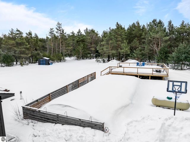 1397 SE Riley Road, Kalkaska, MI 49646