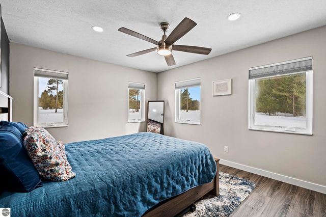 1397 SE Riley Road, Kalkaska, MI 49646