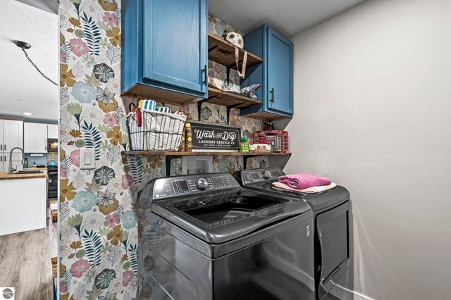 1397 SE Riley Road, Kalkaska, MI 49646