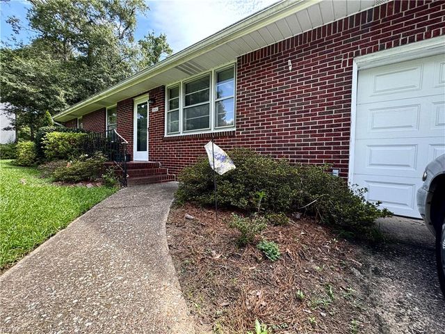 1504 Chestnut AVE, Chesapeake, VA 23325