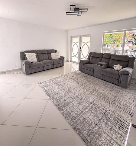 20130 SW 106th Ave, Cutler Bay, FL 33189