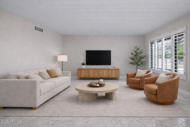 3001 W YUCCA Street, Phoenix, AZ 85029