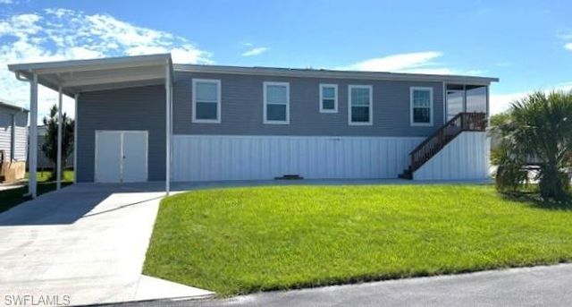 302 Shoreland DR, Fort Myers, FL 33905