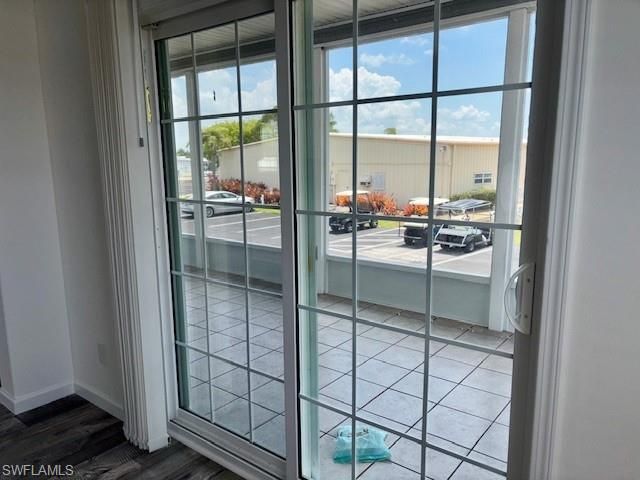 302 Shoreland DR, Fort Myers, FL 33905