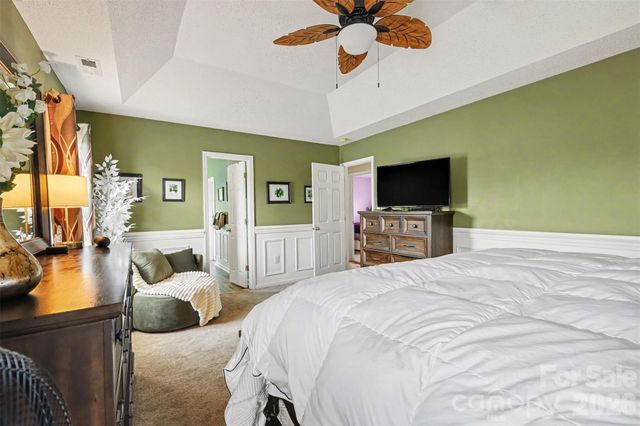 1826 Conifer Circle, Charlotte, NC 28213
