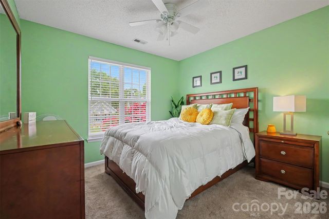 1826 Conifer Circle, Charlotte, NC 28213