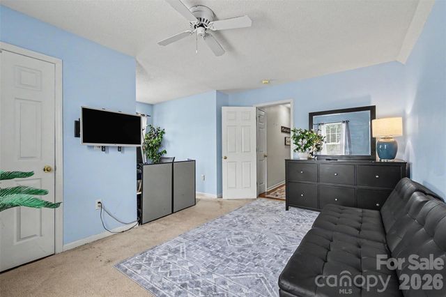 1826 Conifer Circle, Charlotte, NC 28213