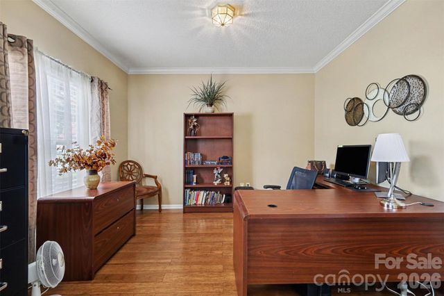 1826 Conifer Circle, Charlotte, NC 28213
