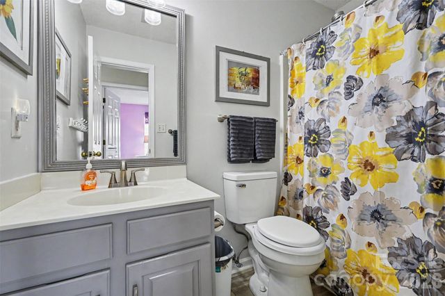1826 Conifer Circle, Charlotte, NC 28213