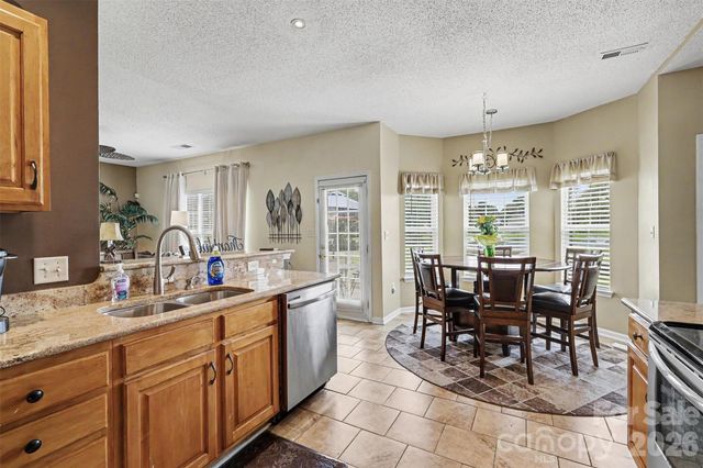 1826 Conifer Circle, Charlotte, NC 28213