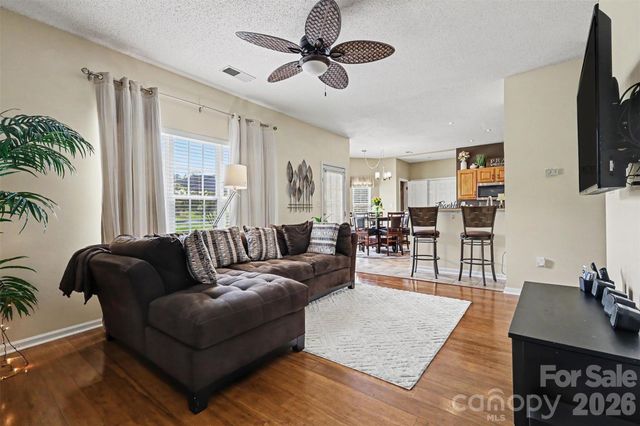 1826 Conifer Circle, Charlotte, NC 28213