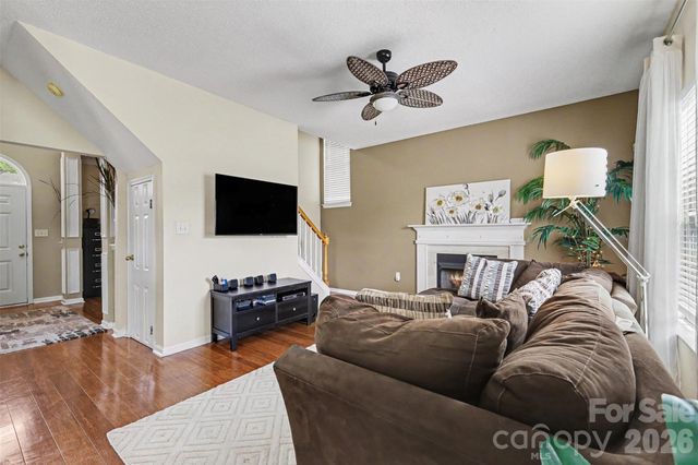 1826 Conifer Circle, Charlotte, NC 28213