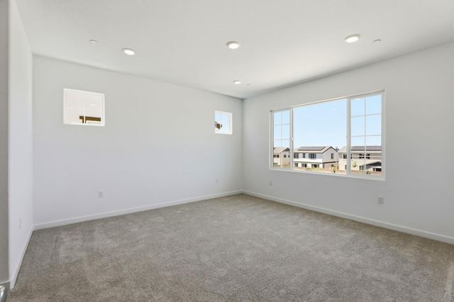 1424 Whitewater Way, Lincoln, CA 95648