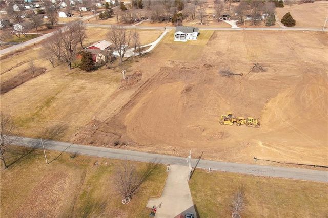 2104 Limit Street, Leavenworth, KS 66048