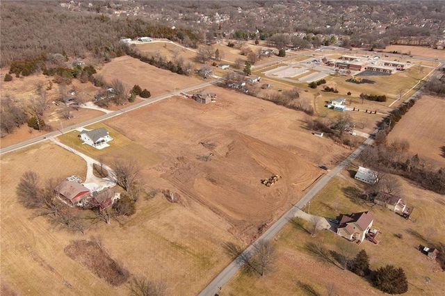 2104 Limit Street, Leavenworth, KS 66048