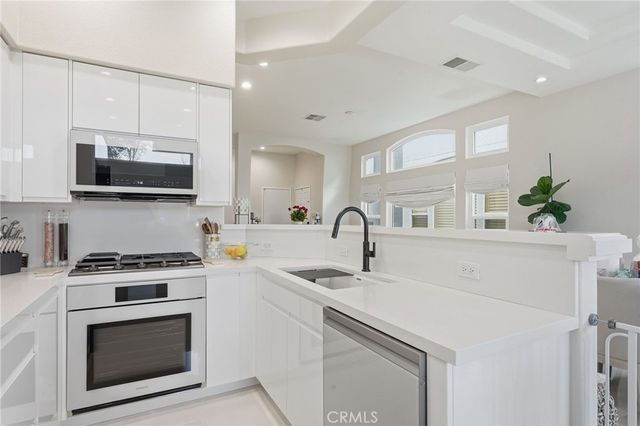 7697 Hazard Center, San Diego, CA 92108