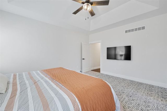 5601 Forest Drive, Hillsboro, MO 63050