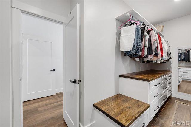 5601 Forest Drive, Hillsboro, MO 63050