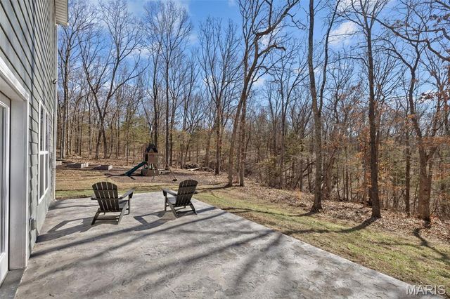 5601 Forest Drive, Hillsboro, MO 63050