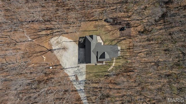 5601 Forest Drive, Hillsboro, MO 63050