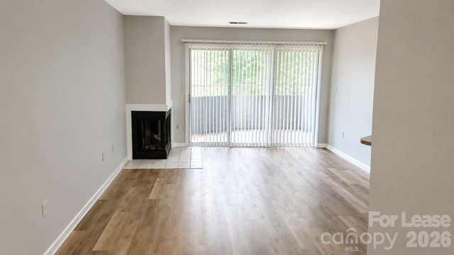 2557 Stockbridge Drive B, Charlotte, NC 28210