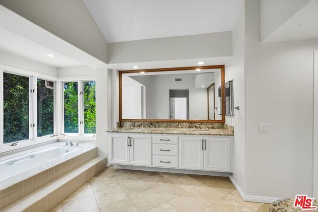 4342 Park Verdi, Calabasas, CA 91302