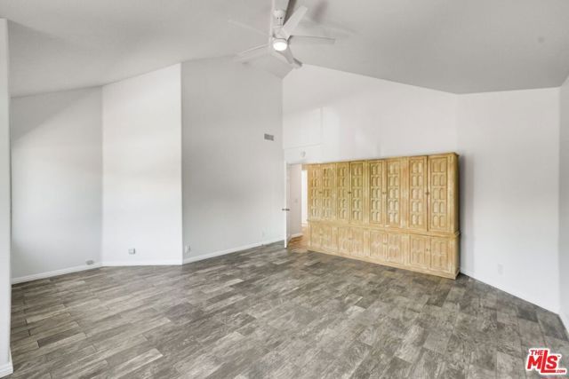 4342 Park Verdi, Calabasas, CA 91302
