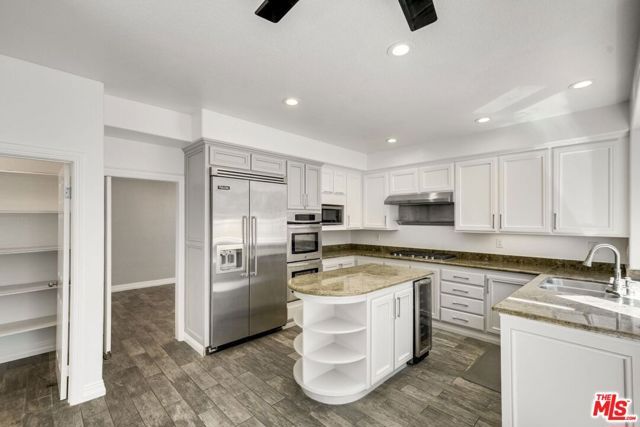 4342 Park Verdi, Calabasas, CA 91302