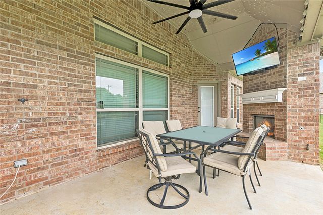 139 Las Colinas Trail, Cross Roads, TX 76227