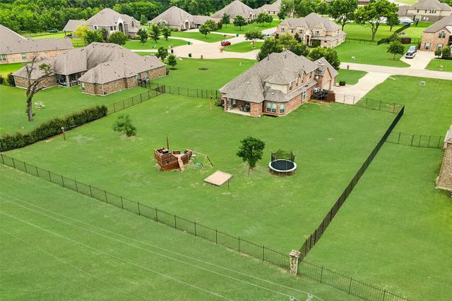 139 Las Colinas Trail, Cross Roads, TX 76227